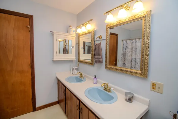 $499,900 | 189 Stetson Road East, Levant, ME 04456