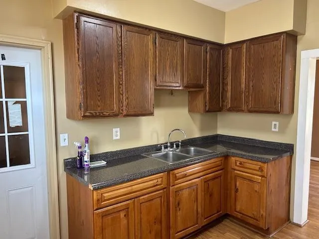 $120,000 | 700 West Main Street, Marshall, MN 56258