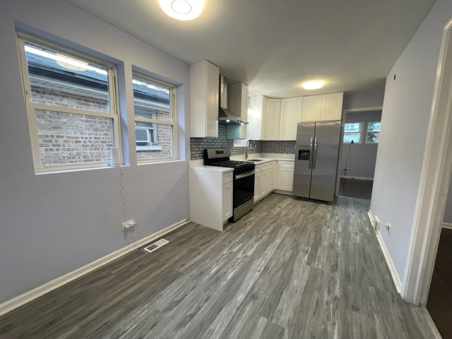 444 North Ridgeway Avenue Chicago, IL 60624 - Photo 9 of 29 Gallery Image 9
