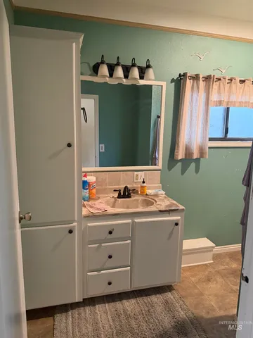 $199,900 | 28554 Highway 18, Parma, ID 83660