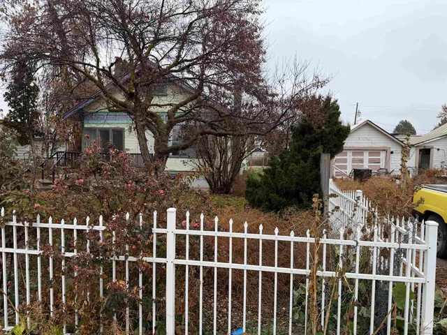 $199,900 | 28554 Highway 18, Parma, ID 83660