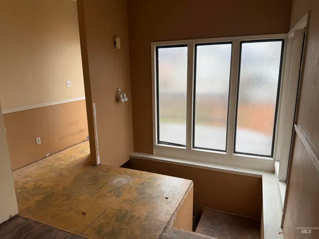 $199,900 | 28554 Highway 18, Parma, ID 83660