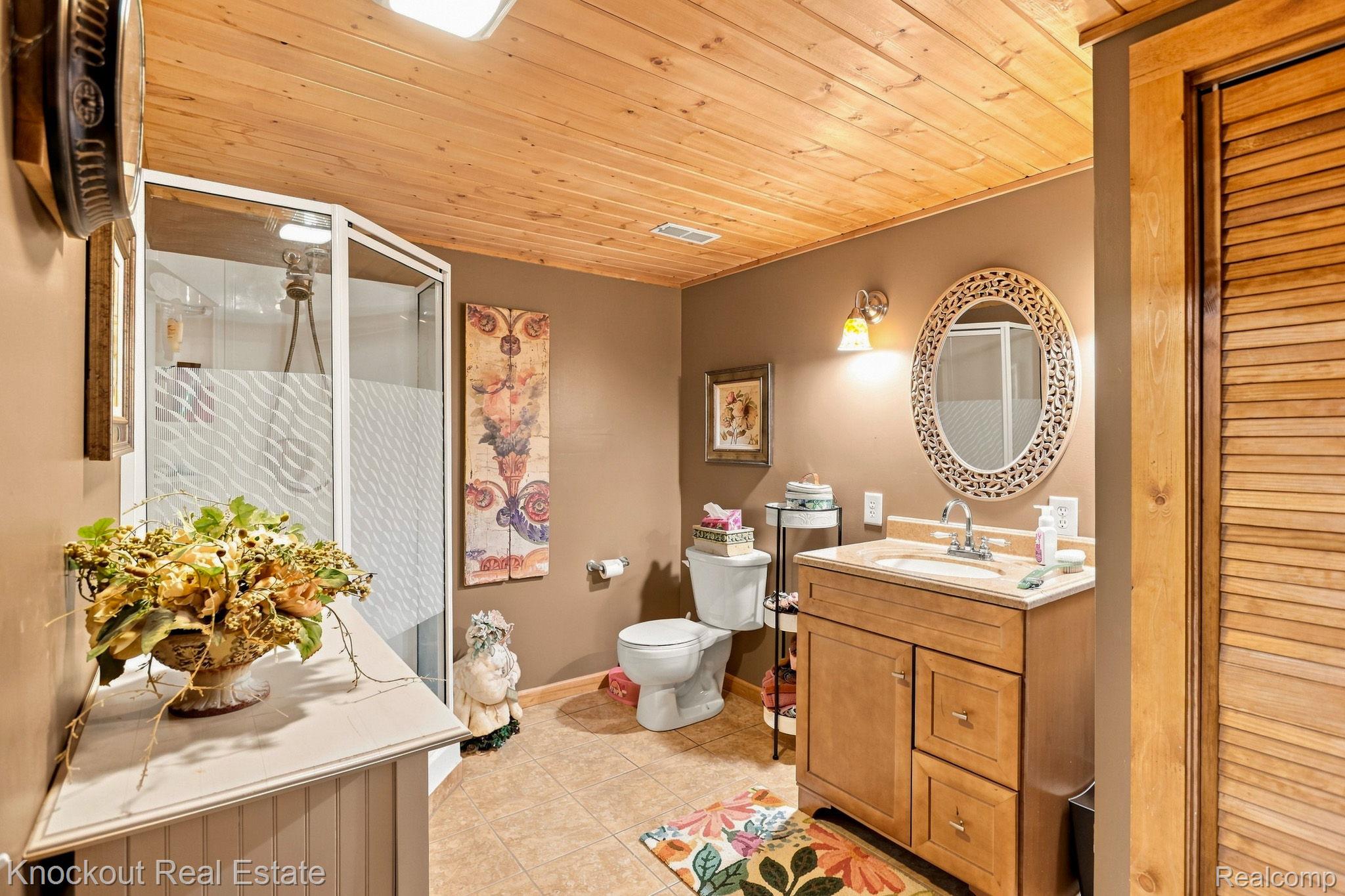 8222 Moorish Road Birch Run, MI 48415 - Photo 43 of 80 42-web-or-mls-8222 Moorish Rd-32.jpg