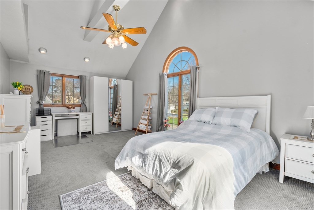 113 Temple Road Waltham, MA 02452 - Photo 27 of 35