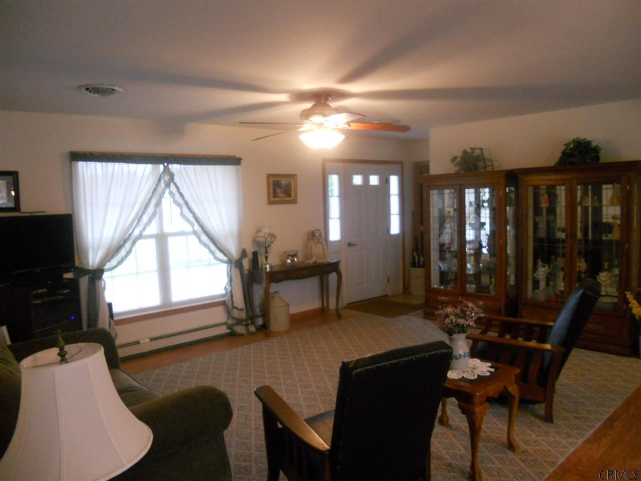194 Riley Road Melrose, NY 12121 - Photo 8 of 16 Photo 8