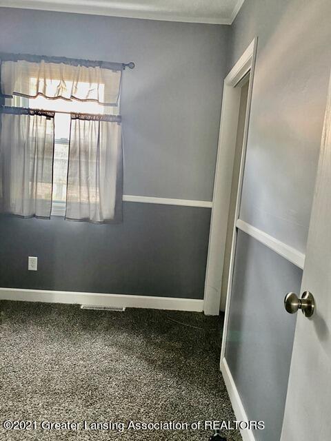407 East Cavanaugh Road Lansing, MI 48910 - Photo 13 of 24 IMG_5836