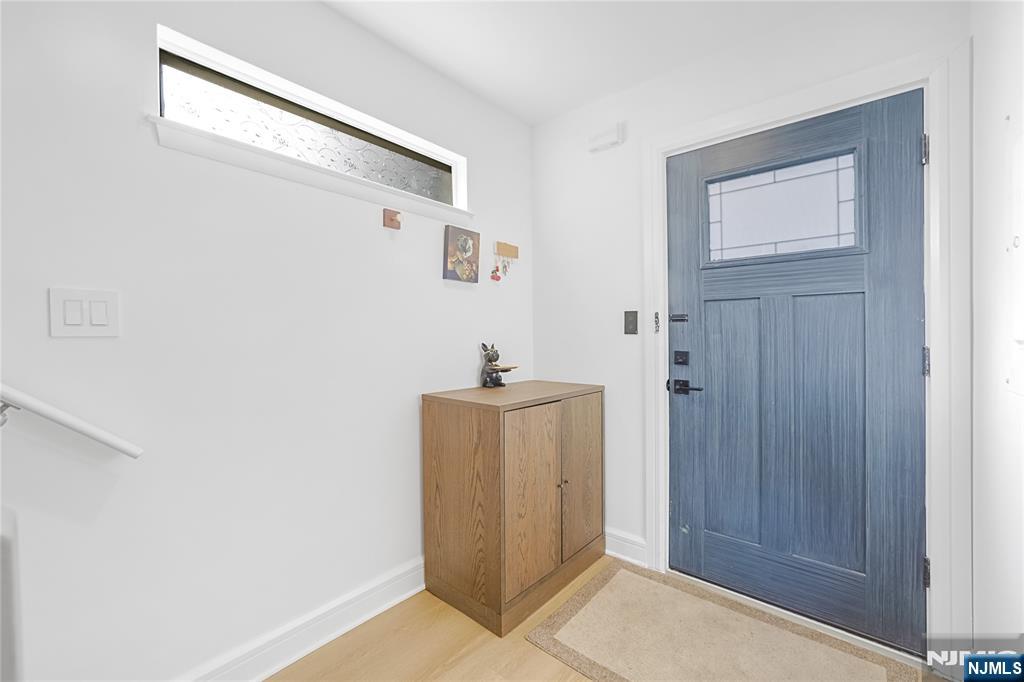 101 Highway 5, Unit 204 Edgewater, NJ 07020 - Photo 2 of 35