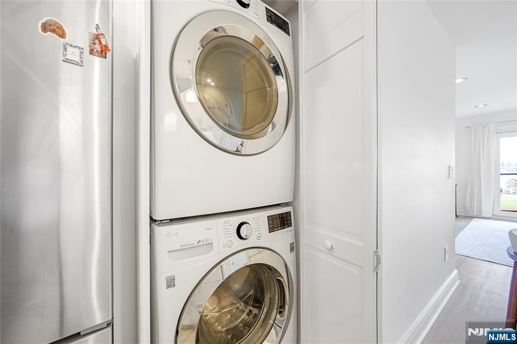 101 Highway 5, Unit 204 Edgewater, NJ 07020 - Photo 21 of 35