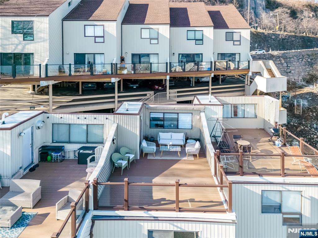 101 Highway 5, Unit 204 Edgewater, NJ 07020 - Photo 34 of 35