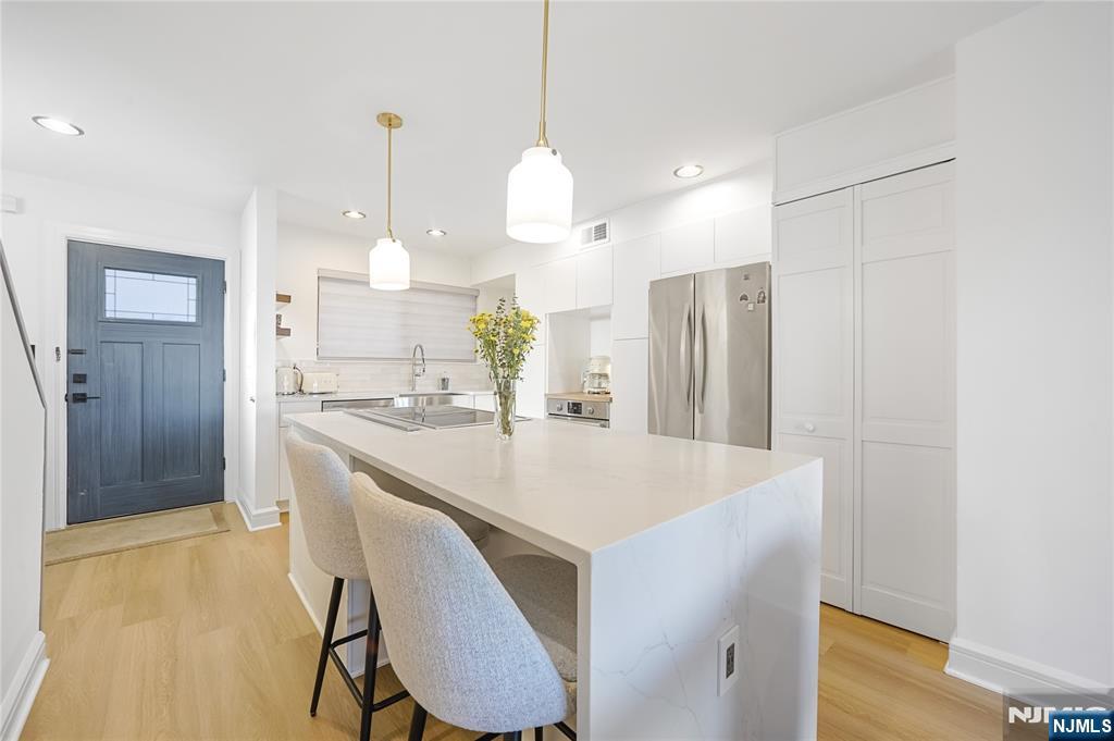 101 Highway 5, Unit 204 Edgewater, NJ 07020 - Photo 5 of 35