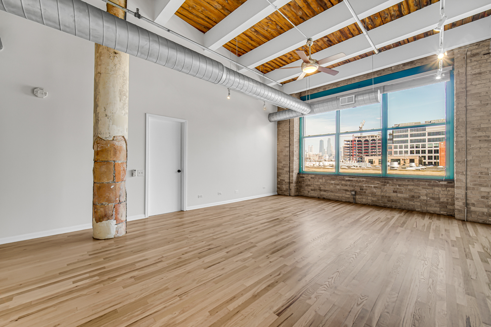 312 North May Street, Unit 2C Chicago, IL 60607 - Photo 11 of 20