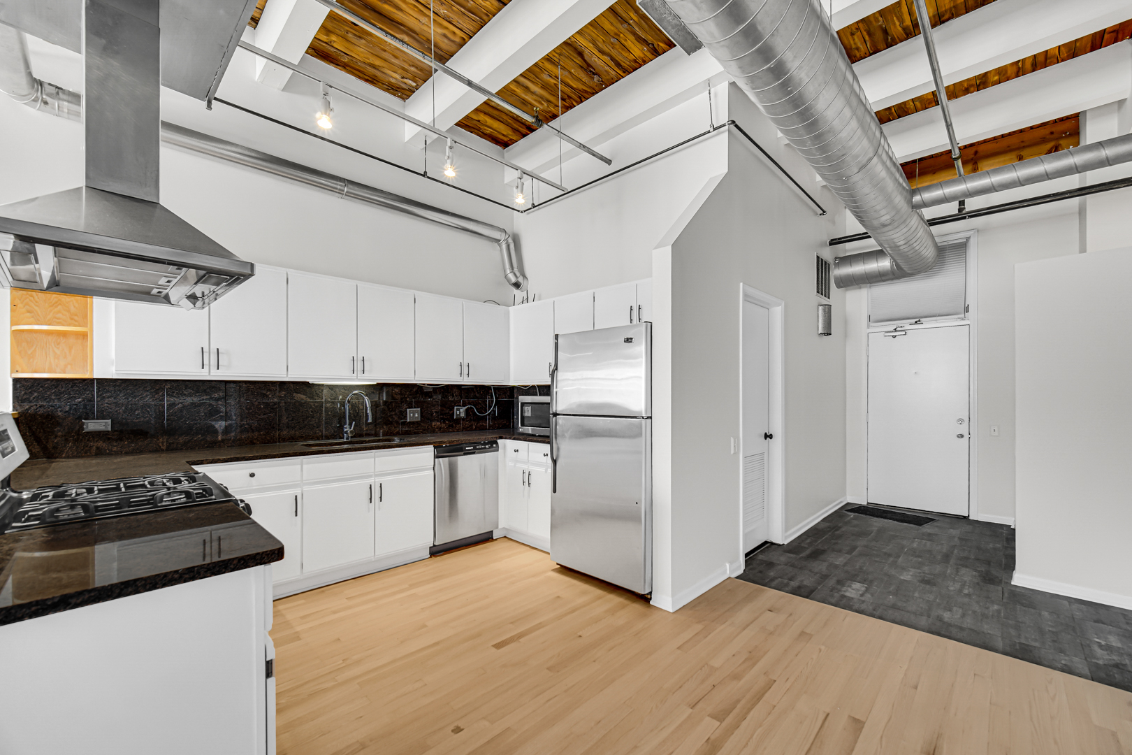 312 North May Street, Unit 2C Chicago, IL 60607 - Photo 5 of 20