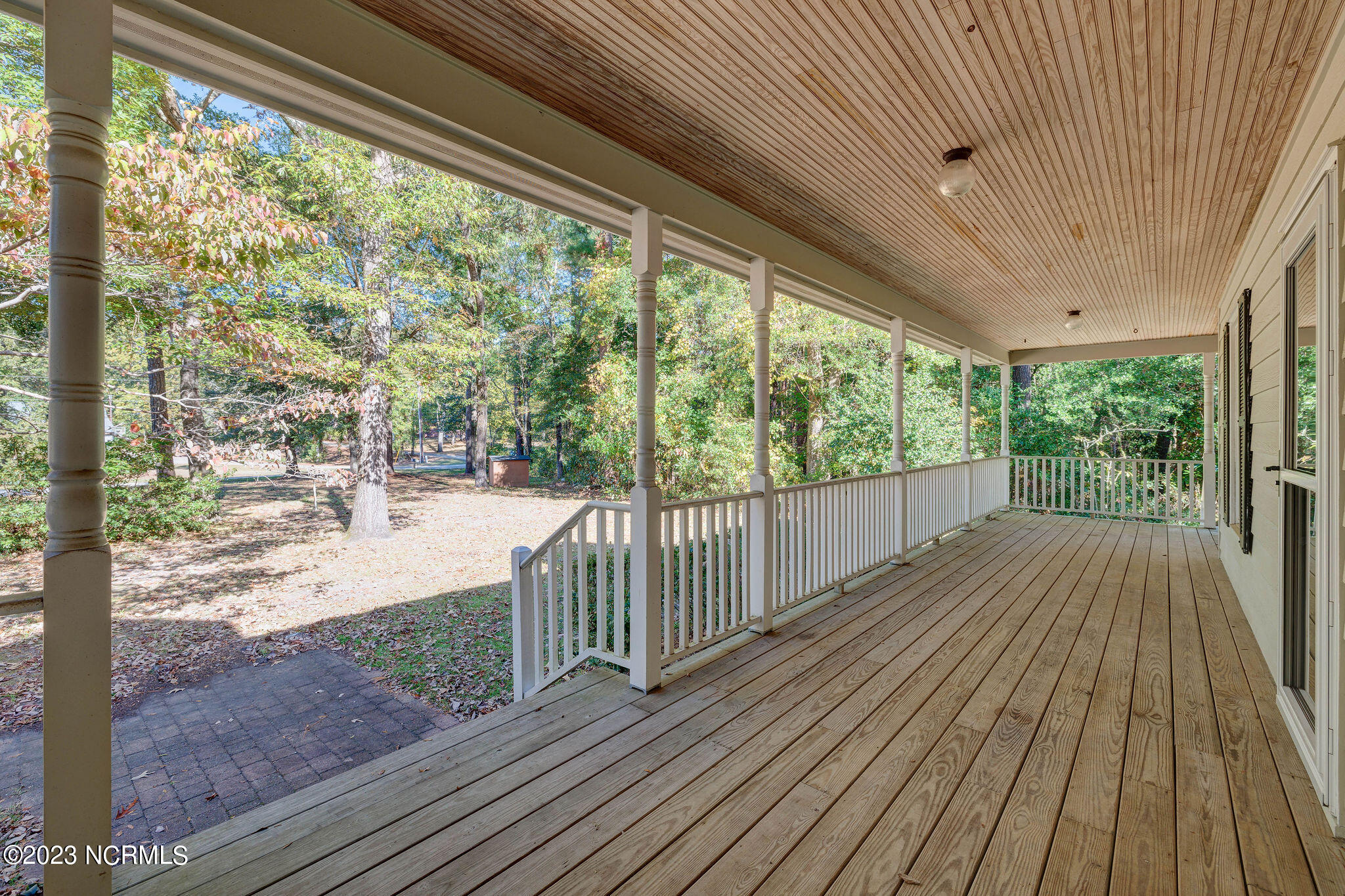 115 Country Place Road Wilmington, NC 28409 - Photo 5 of 54 115CountryPlaceEdit-4