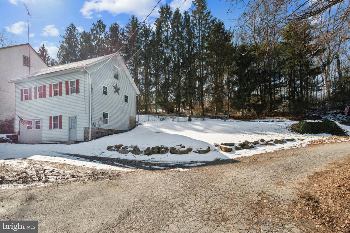 4004 Alesia Lineboro Road Manchester, MD 21102 - Photo 4 of 25