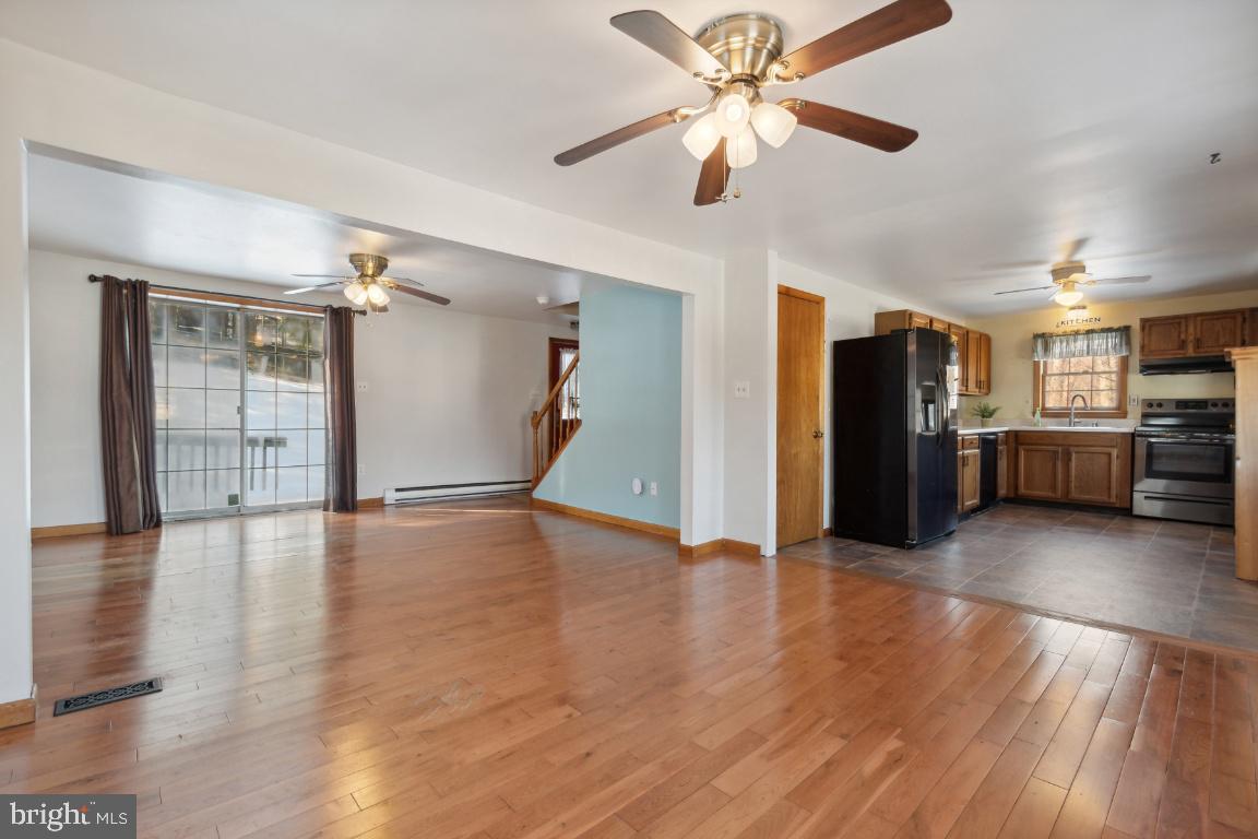 4004 Alesia Lineboro Road Manchester, MD 21102 - Photo 8 of 25