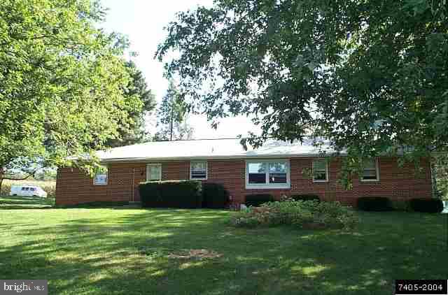 573 Chestnut Hill Road York, PA 17402 - Photo 5 of 6 Gallery Image 5