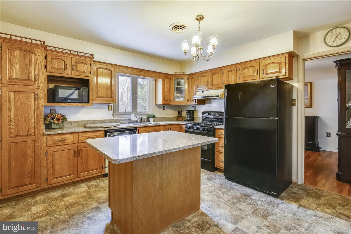 12206 Fingerboard Road Monrovia, MD 21770 - Photo 12 of 54 Gallery Image 12
