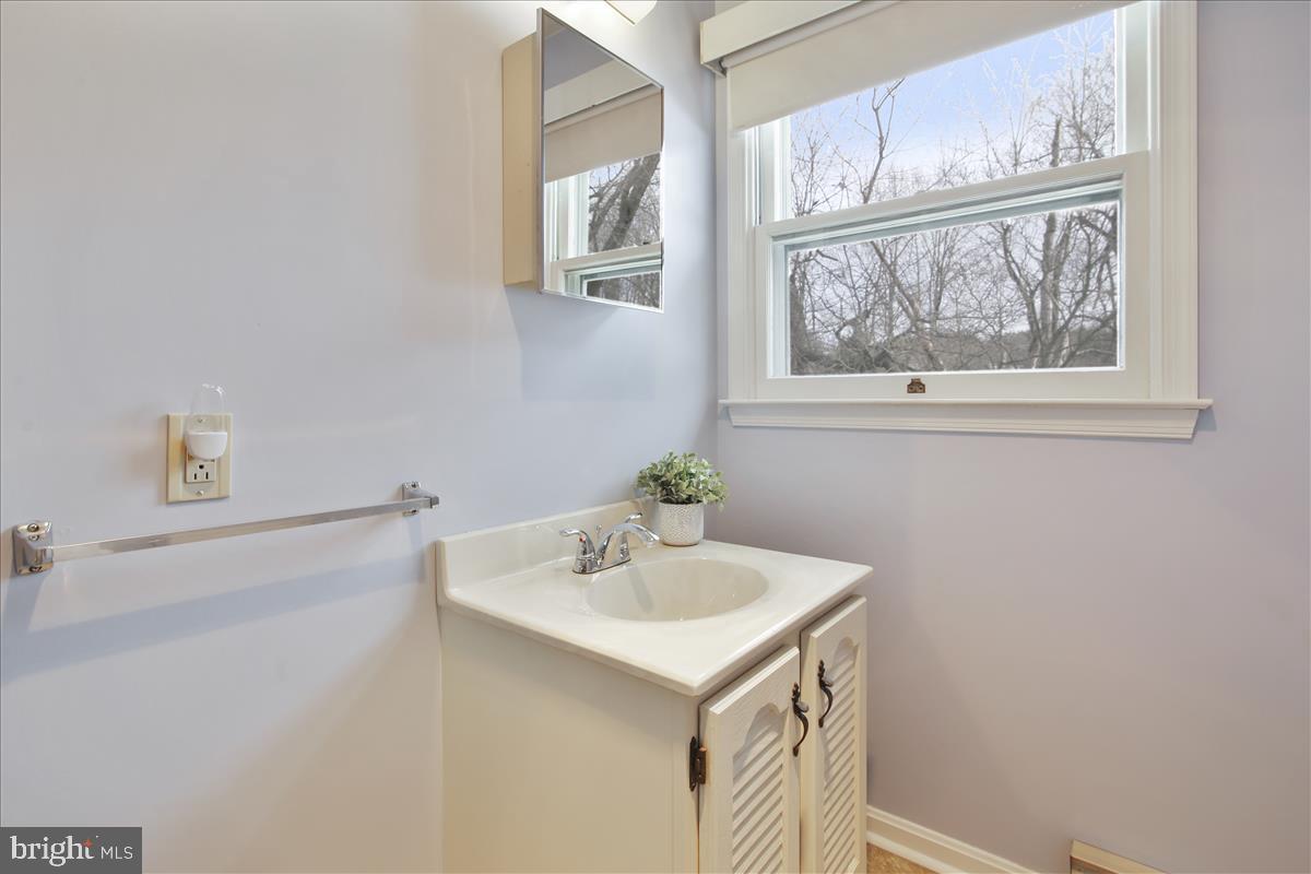 12206 Fingerboard Road Monrovia, MD 21770 - Photo 31 of 54 Gallery Image 31