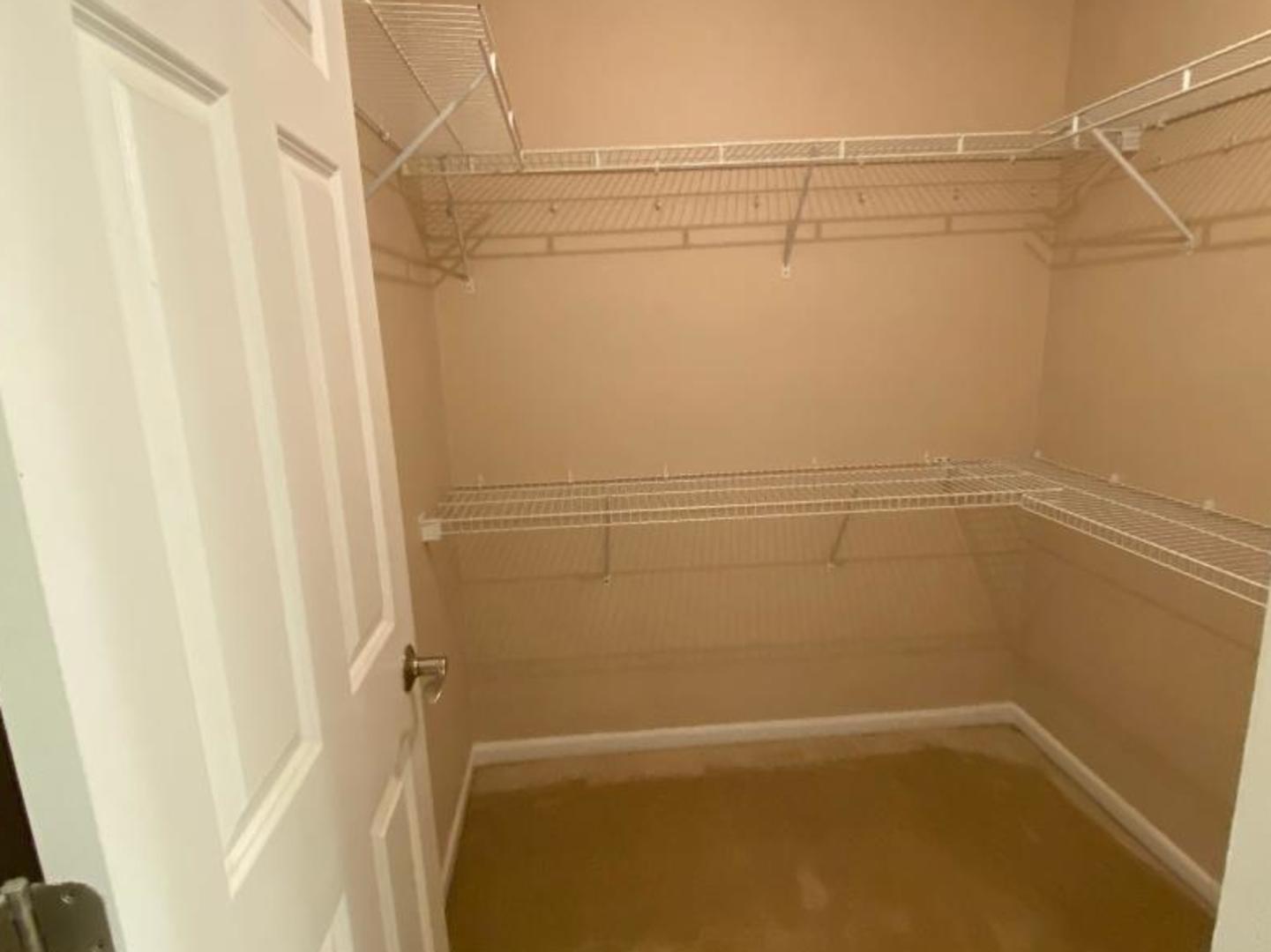 4425 Timber Ridge Court, Unit 4425 Joliet, IL 60431 - Photo 14 of 25 a view of a small room