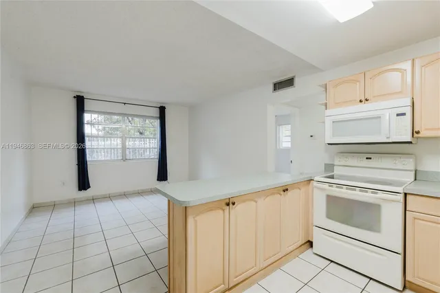 $2,100 | 747 Northwest 13th Avenue, Unit 3, Miami, FL 33125