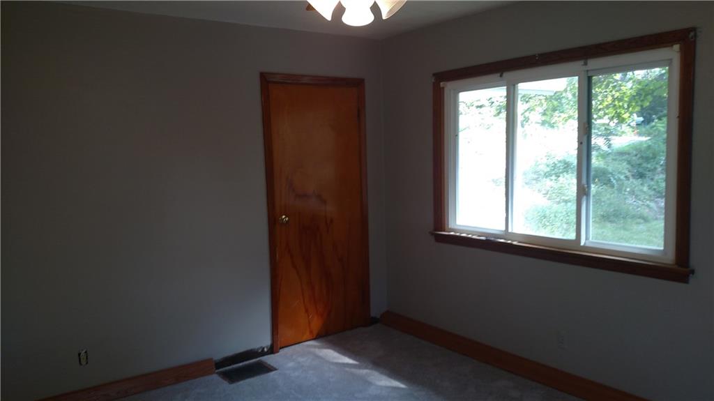 7655 Ridge Road Natrona Heights, PA 15065 - Photo 11 of 12