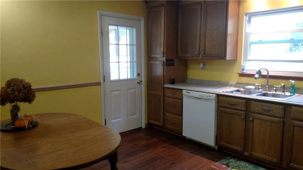 7655 Ridge Road Natrona Heights, PA 15065 - Photo 7 of 12