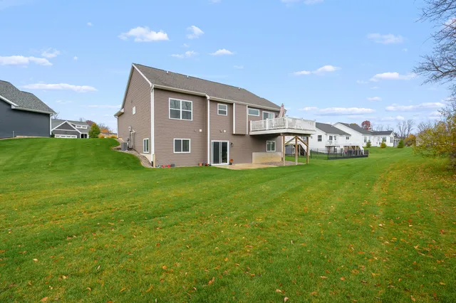 $499,900 | 720 Janelle Court, Portage, MI 49024