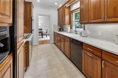 $1,220,000 | 1864 Hallford Court, Atlanta, GA 30338