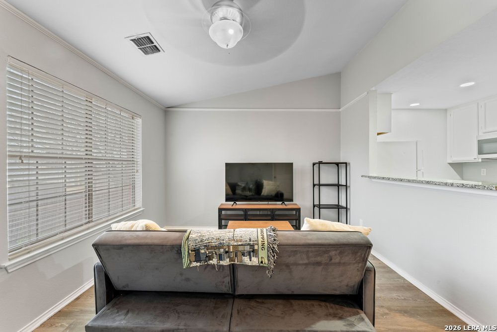 4803 Hamilton Wolfe Road, Unit 110 San Antonio, TX 78229 - Photo 6 of 17