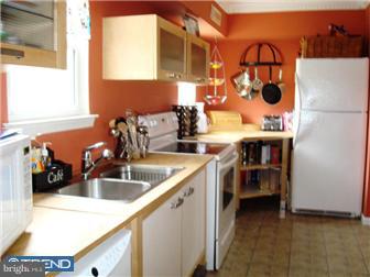 42 Blackwood Road Clementon, NJ 08021 - Photo 4 of 12 Kitchen