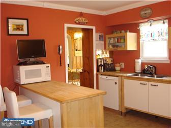42 Blackwood Road Clementon, NJ 08021 - Photo 5 of 12 Kitchen