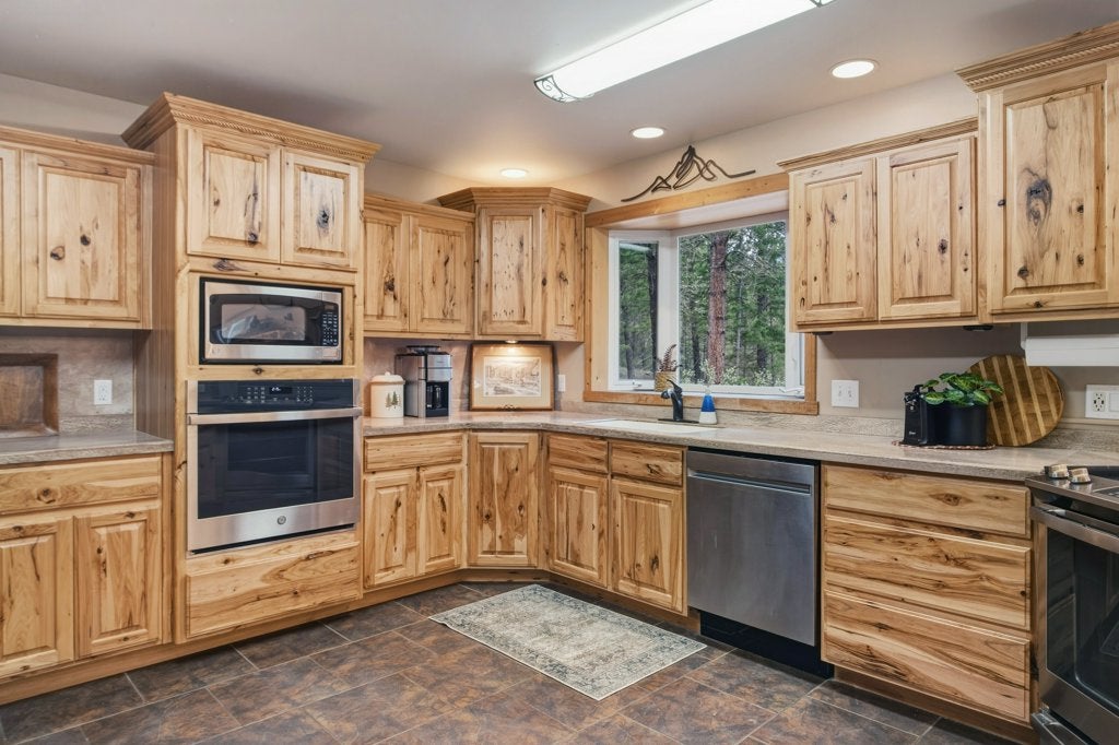 14300 Cambridge Road Bonner, MT 59823 - Photo 9 of 52 Gallery Image 9