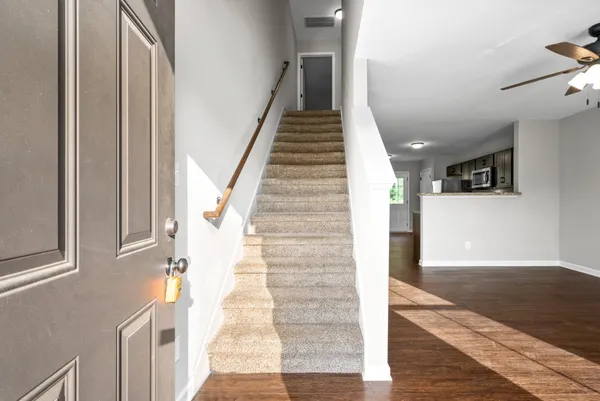 $1,100 | 272 Smithson Lane, Unit D, Clarksville, TN 37040