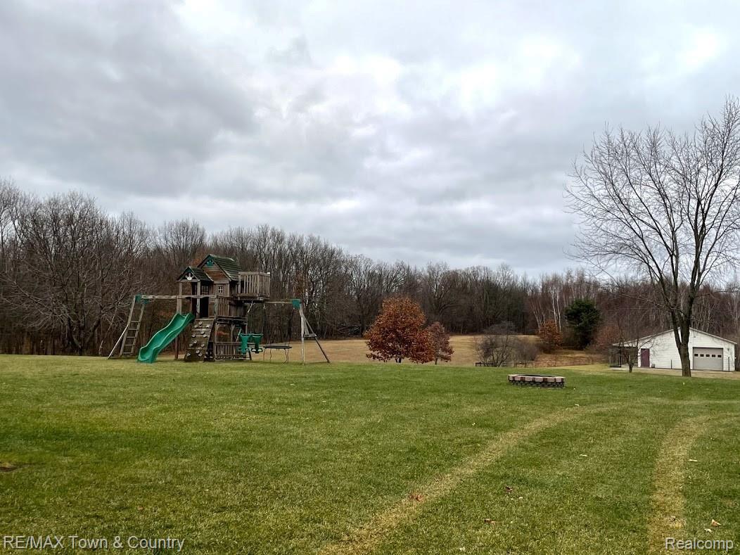5374 East Farrand Road Clio, MI 48420 - Photo 40 of 49 5374 E Farrand 36.jpg