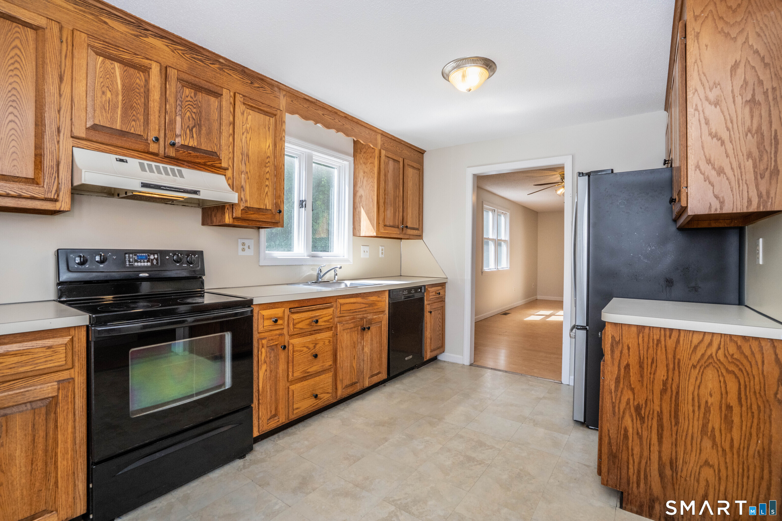 212 Oldefield Farms Road, Unit 212 Enfield, CT 06082 - Photo 17 of 37 Gallery Image 17