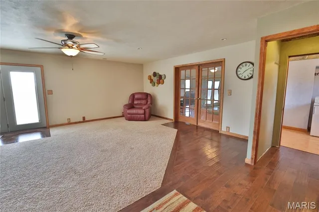 $225,000 | 10233 North 17th Avenue, Butler, IL 62015