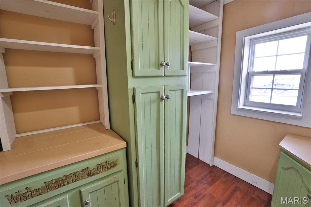 10233 North 17th Avenue Butler, IL 62015 - Photo 6 of 73