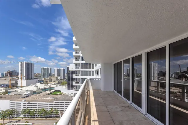 $475,000 | 1717 North Bayshore Drive, Unit A3144, Miami, FL 33132