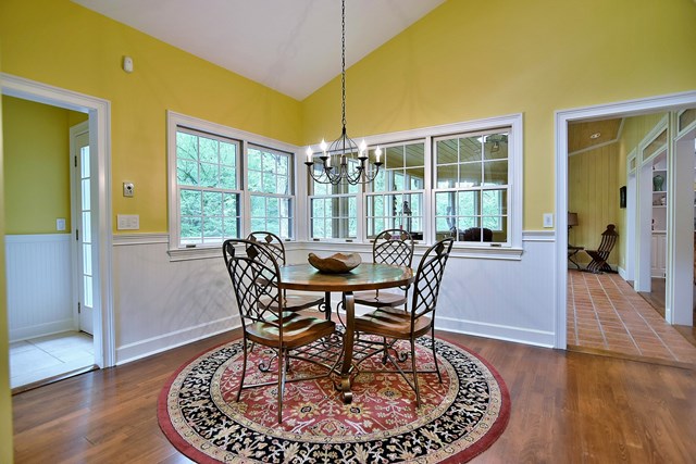 643 Double Churches Road Columbus, GA 31904 - Photo 11 of 41 Breakfast area