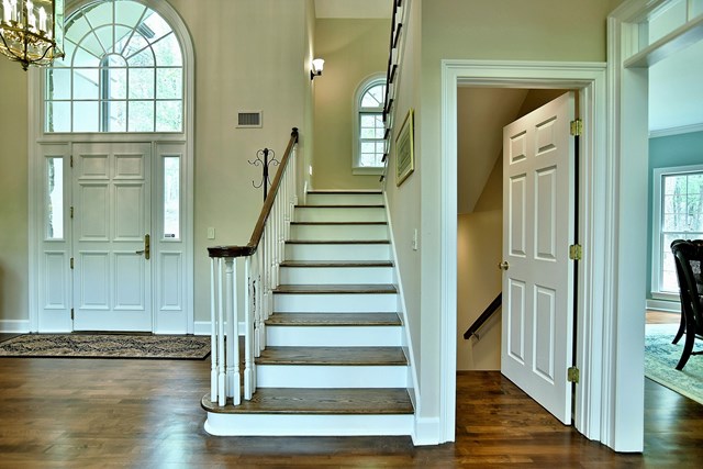 643 Double Churches Road Columbus, GA 31904 - Photo 25 of 41 Front Entry & Stairs Up