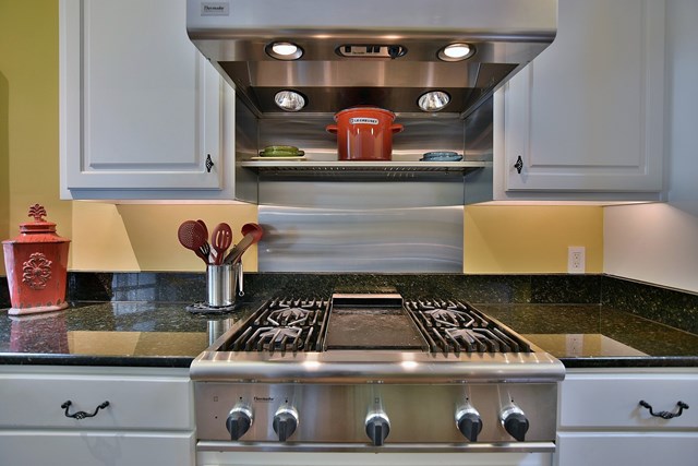 643 Double Churches Road Columbus, GA 31904 - Photo 9 of 41 Thermdor Gas Cooktop