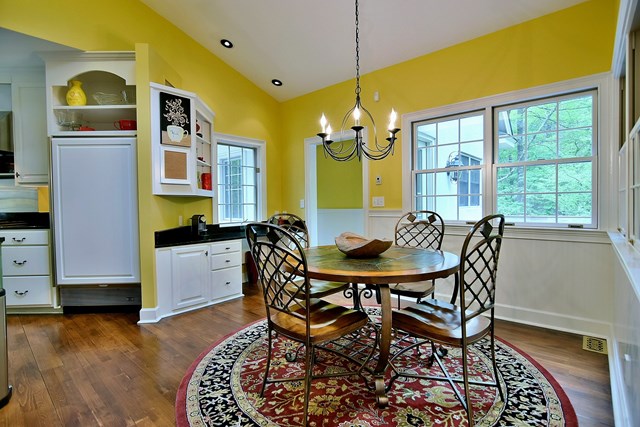 643 Double Churches Road Columbus, GA 31904 - Photo 10 of 41 Breakfast area