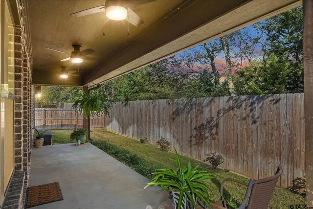 $345,000 | 10059 Dayspring Drive, Flint, TX 75762