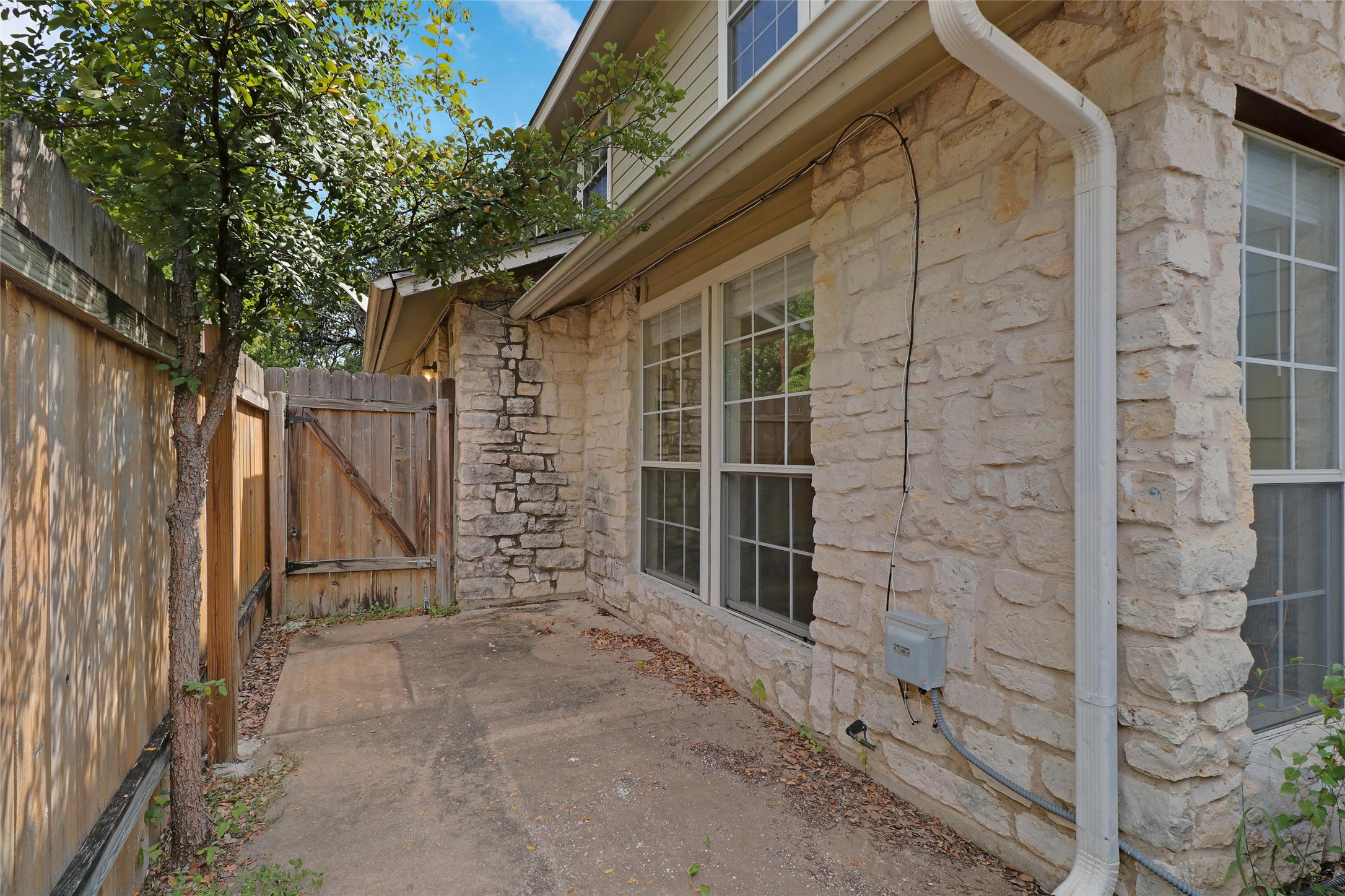 1501 Camp Craft Road, Unit A West Lake Hills, TX 78746 - Photo 11 of 12