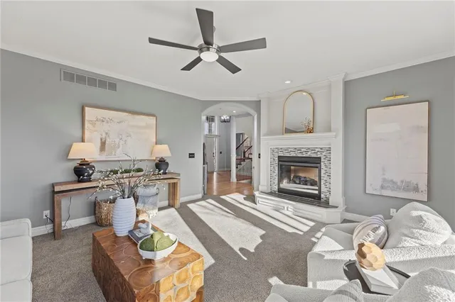 $529,900 | 2605 Southwest 10th Court, Lee's Summit, MO 64081