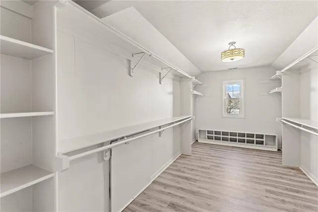 $529,900 | 2605 Southwest 10th Court, Lee's Summit, MO 64081