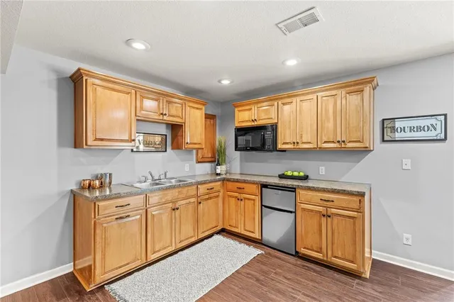 $529,900 | 2605 Southwest 10th Court, Lee's Summit, MO 64081