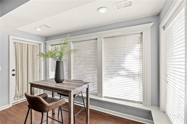 $529,900 | 2605 Southwest 10th Court, Lee's Summit, MO 64081