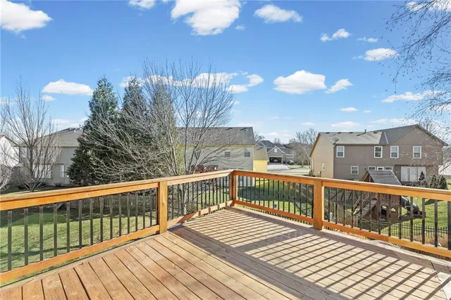 $529,900 | 2605 Southwest 10th Court, Lee's Summit, MO 64081