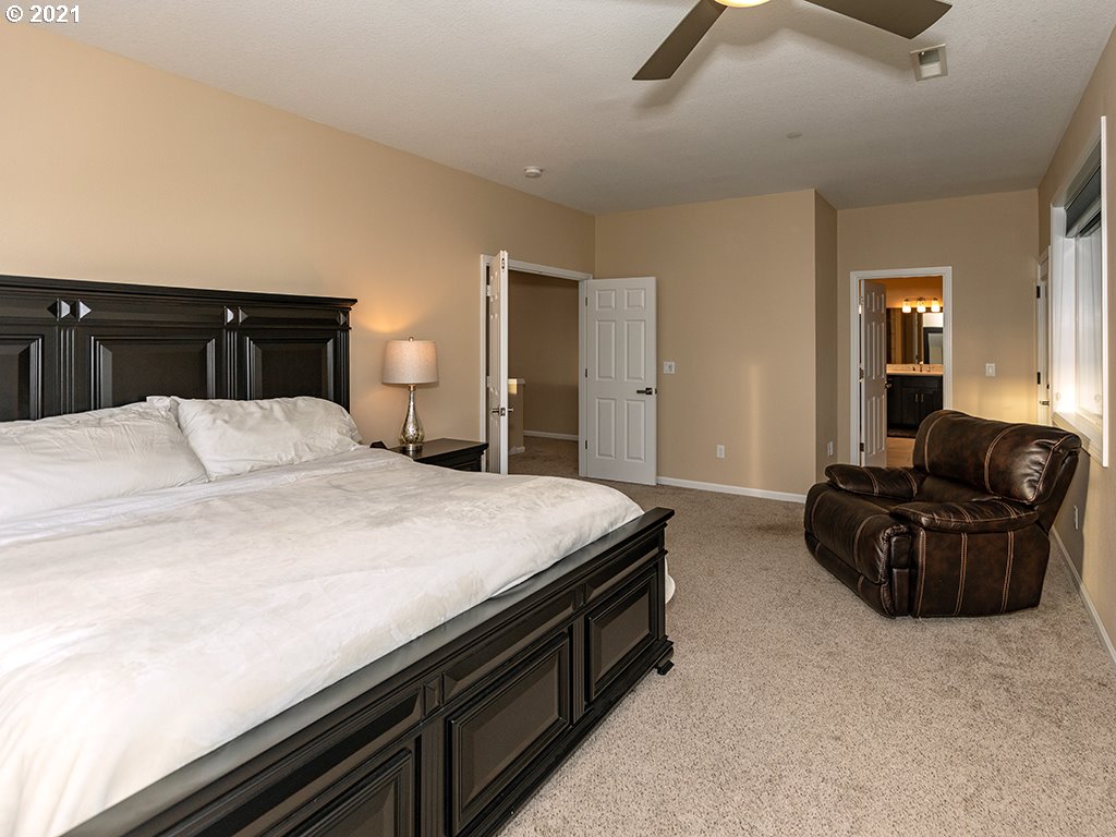 3537 Northwest 18th Circle Camas, WA 98607 - Photo 16 of 32